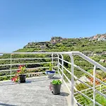 92, A In Madeira