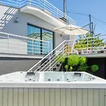Appartement 92, A In Madeira