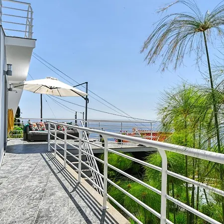 92, A In Madeira Апартаменты Понта-ду-Сол